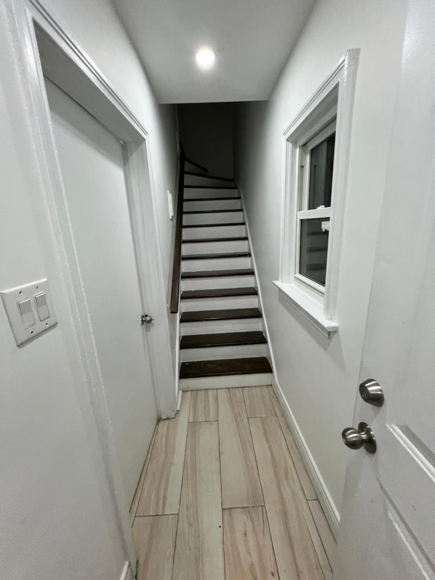 #1 Convvy-Nient Residence! Toronto Kültér fotó